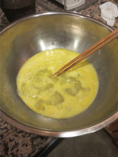 里烤塔乳酪南瓜派,<a style='color:red;display:inline-block;' href='/shicai/ 9'>鸡蛋</a>打散