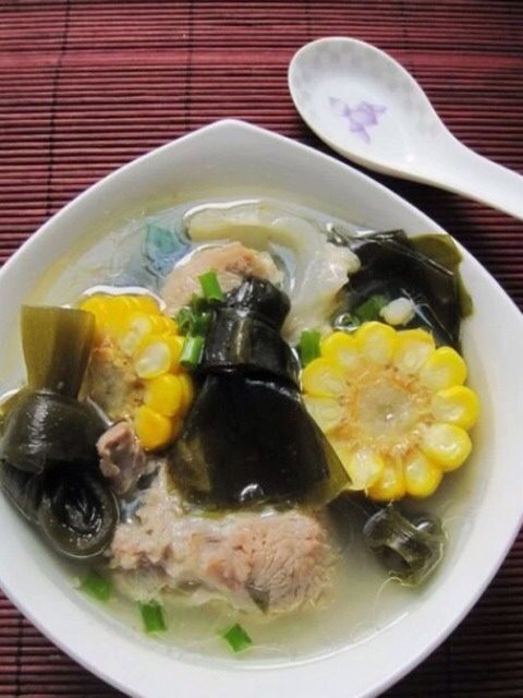 海带排骨汤