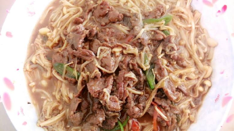 孜然金针菇炒牛肉