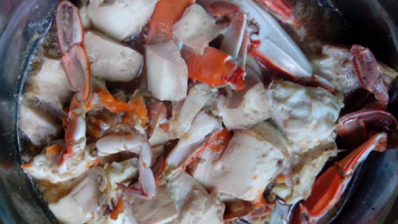 螃蟹蒸豆腐