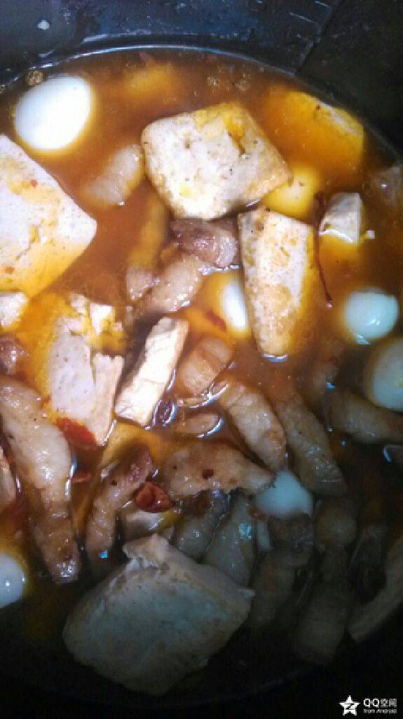 鹌鹑蛋炖豆腐