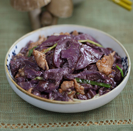 肉片炒鲜蘑