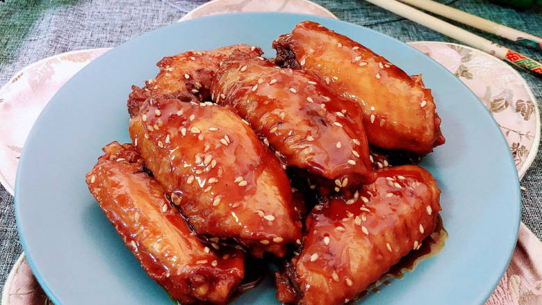 蜂蜜鸡翅,香香甜甜,太可口了!