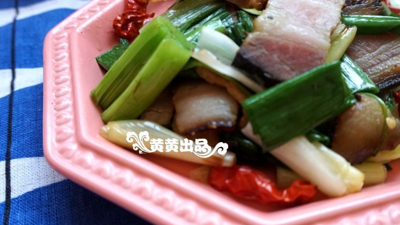 腊肉炒青蒜：一家做肉百家香,成品图