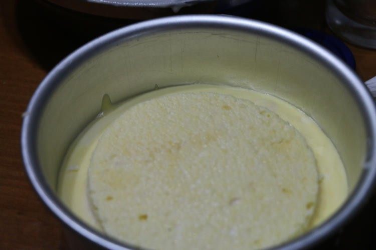 果茸慕斯,放上第二片,