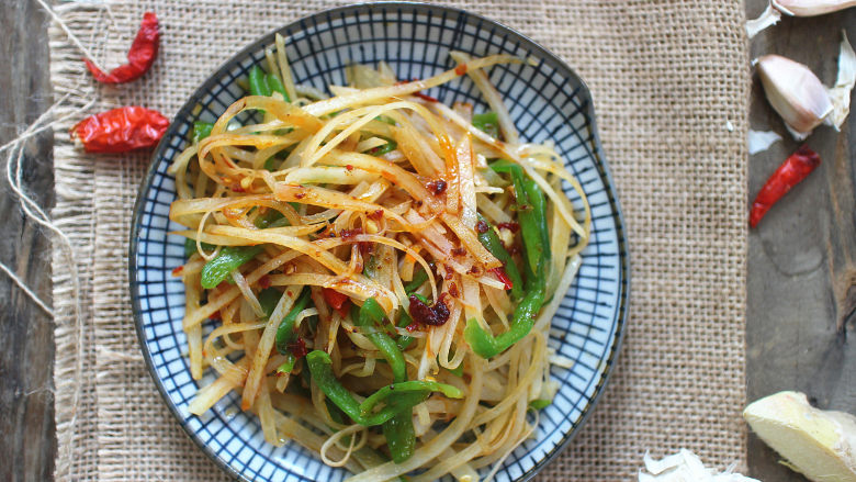 凉拌酸辣土豆丝