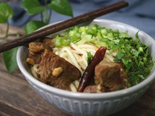 红烧牛肉面