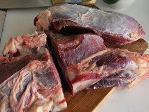 酱牛腱,牛腱分解一下(我的锅小,如果锅大也可以省略这步)