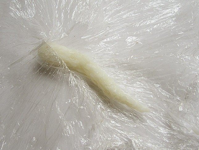 章鱼和宝宝出游记,用同样的方法搓成条,做章鱼的足