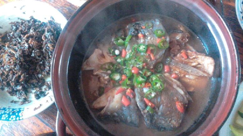 砂锅鱼头