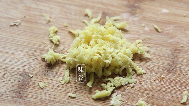 赛螃蟹~用鸡蛋做出海鲜味,<a style='color:red;display:inline-block;' href='/shicai/ 37'>姜</a>剁成蓉;