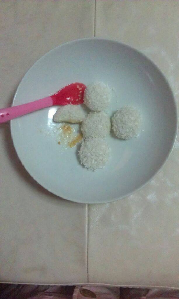 椰蓉花生汤圆