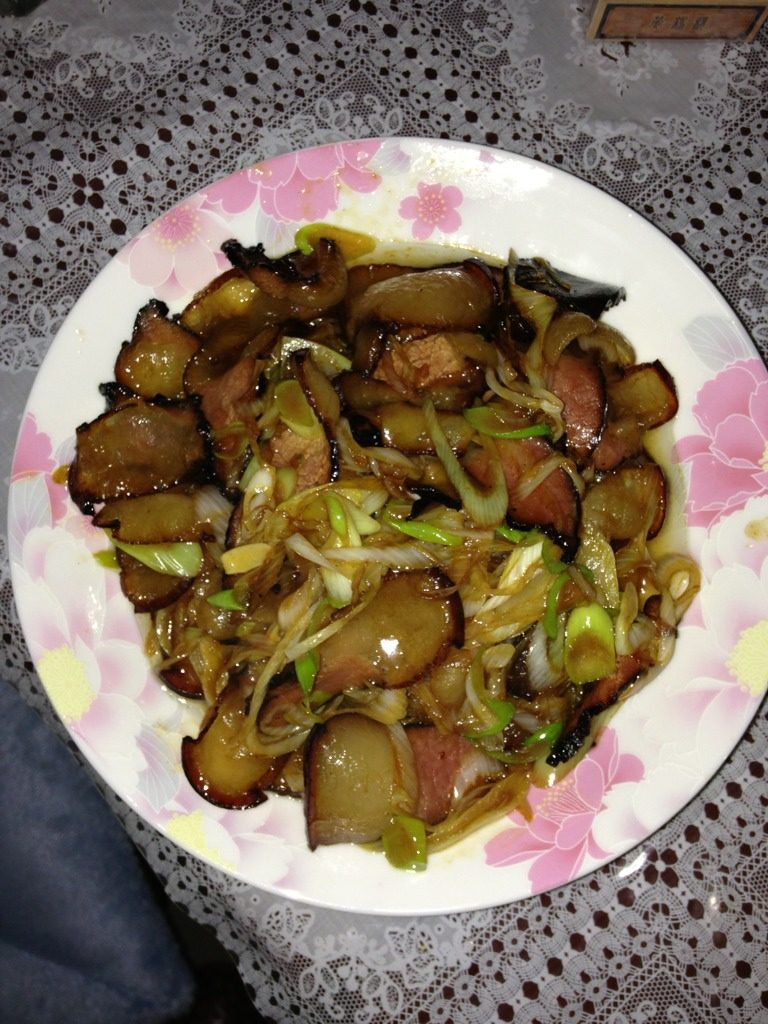 爆炒腊肉
