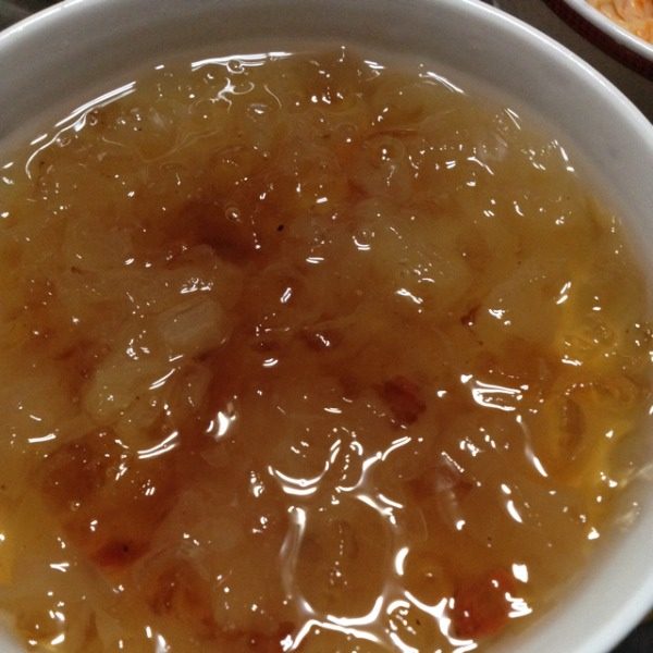桃胶银耳羹