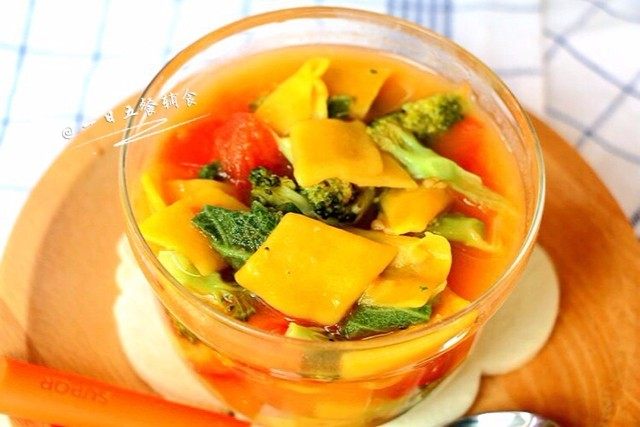 蔬菜猪南瓜面片,色~香~味~俱全!老少通吃,无法阻挡。