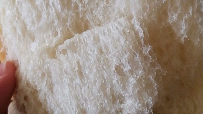 17小时中种软吐司,组织细腻，有嚼劲