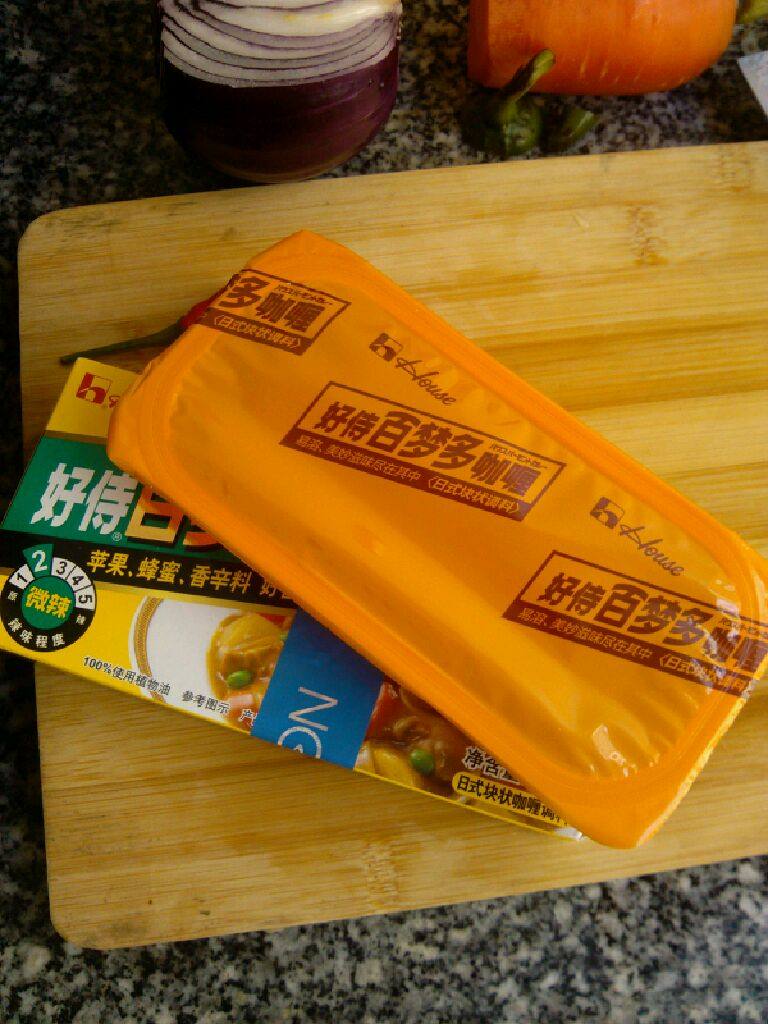 咖喱鸭,咖喱是这款。