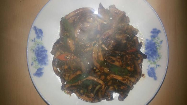 尖椒鱿鱼