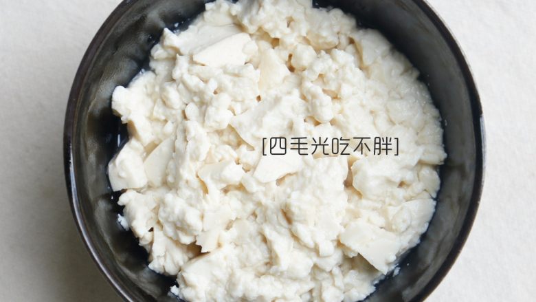 糯米鱿鱼酿, <a style='color:red;display:inline-block;' href='/shicai/ 465'>豆腐</a>捏碎;