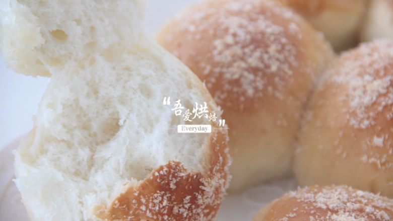 好吃停不了:香浓浆爆面包,香浓的椰浆,味正好,而且很松软