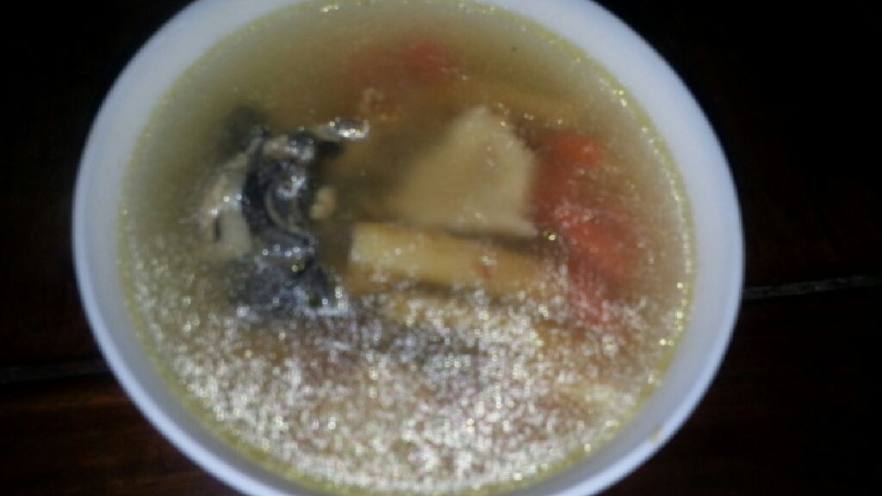 花旗参乌鸡汤