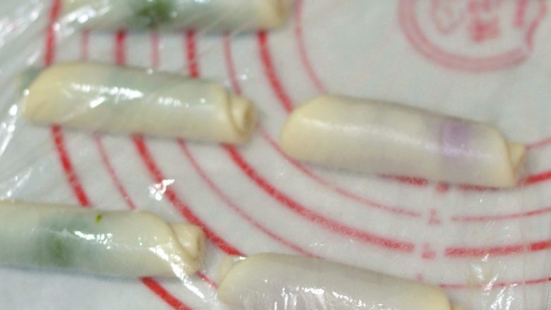 抹茶酥,全部操作完后,静置20分钟。