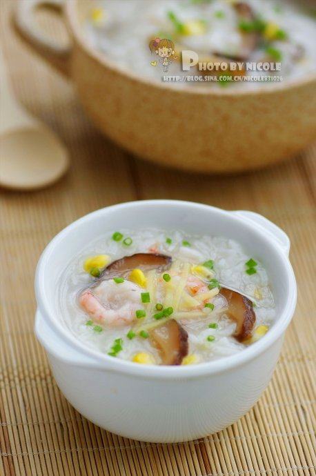 田园蔬菜海鲜粥 