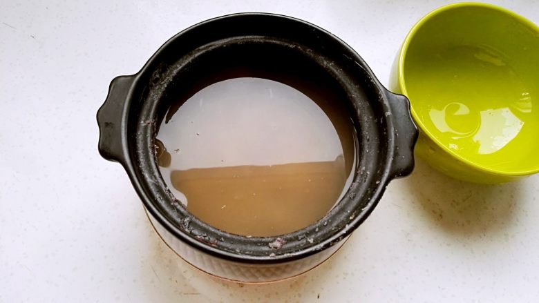 黑花生莲子糯米粥,成品。