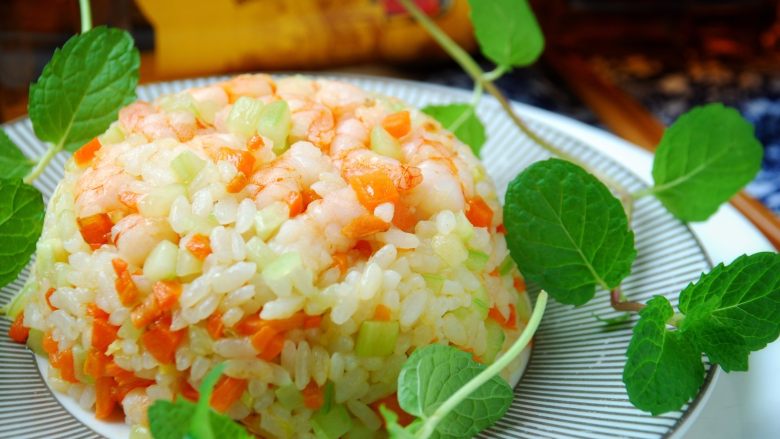 虾仁炒饭,成品。