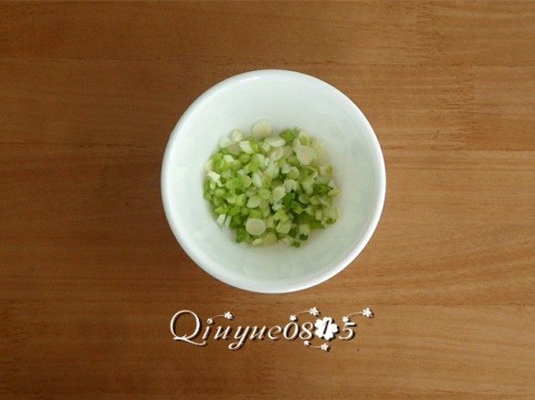 #辣味#酸辣黄瓜,<a style='color:red;display:inline-block;' href='/shicai/ 3250'>葱</a>花备用