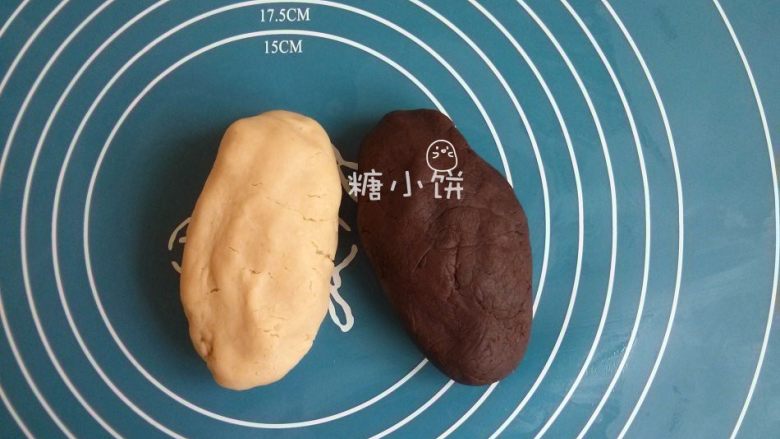 【斑纹豆沙莲蓉月饼】自制红豆沙+白莲蓉,【制作月饼】:两种馅料都分别取140G