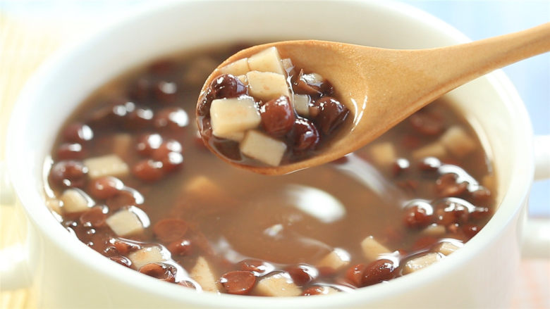 红豆芋艿汤,香甜软糯的红豆汤出锅了~