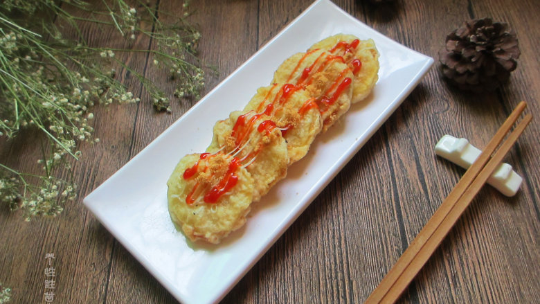 黄金土豆盒,色泽金黄,口味醇香
