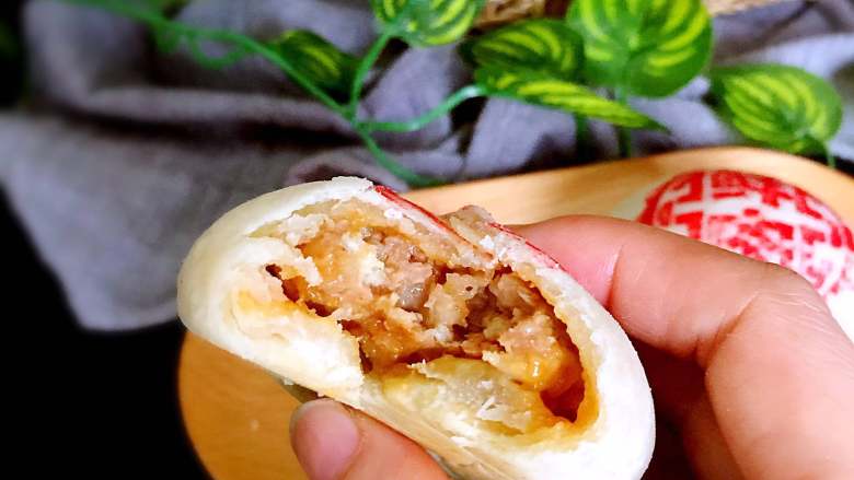 蟹粉鲜肉月饼,开吃