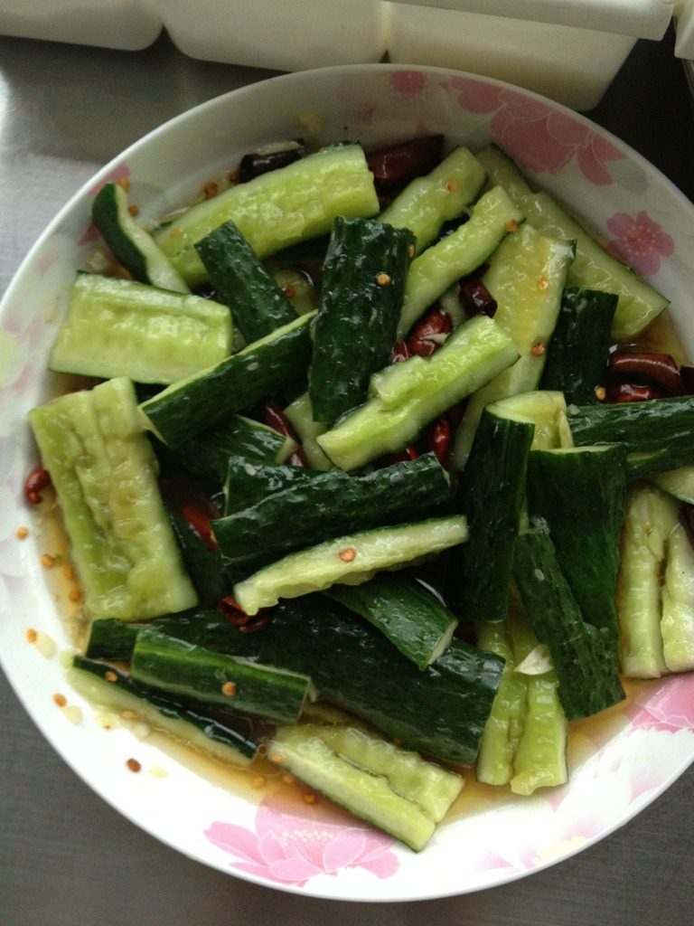 凉拌拍黄瓜