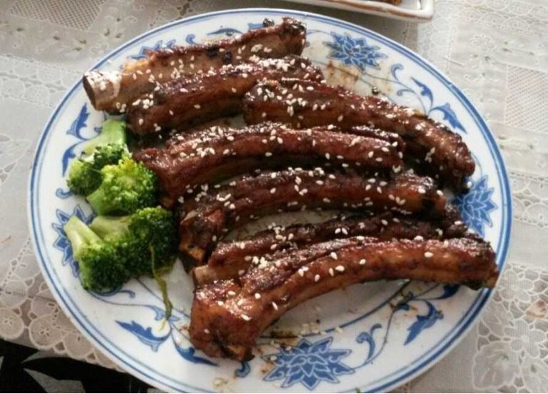 蜜汁风味排骨