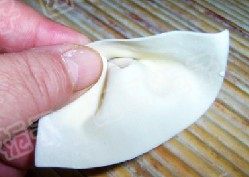 鲜肉大馄饨,两边压实粘紧