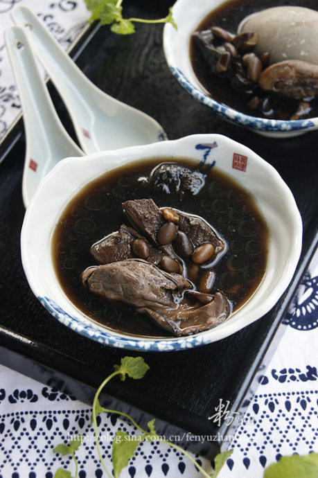 黑豆冬蚝生地汤