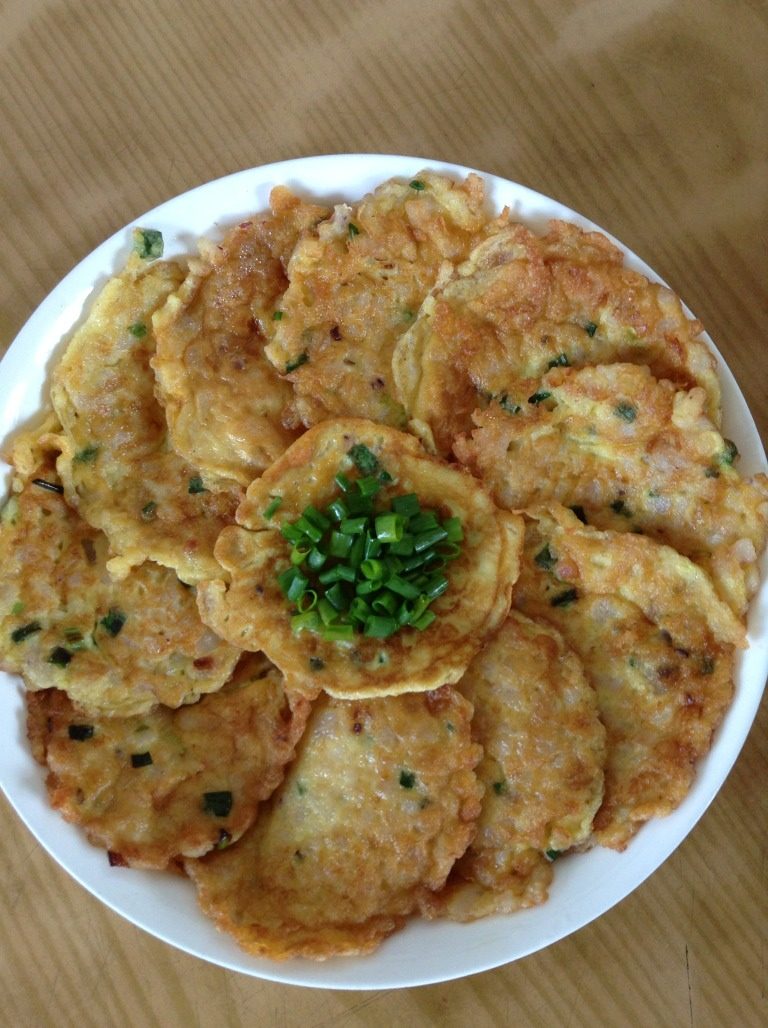 简单又可口的墨鱼虾饼