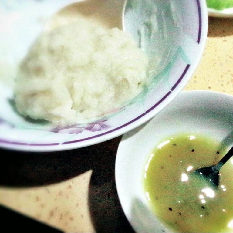 翠玉山药糕,<a style='color:red;display:inline-block;' href='/shicai/ 2867'>果酱</a>、<a style='color:red;display:inline-block;' href='/shicai/ 865'>蜂蜜</a>、开水，调成汁