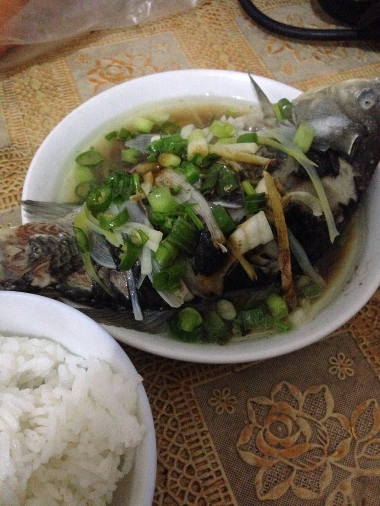 清蒸鲫鱼