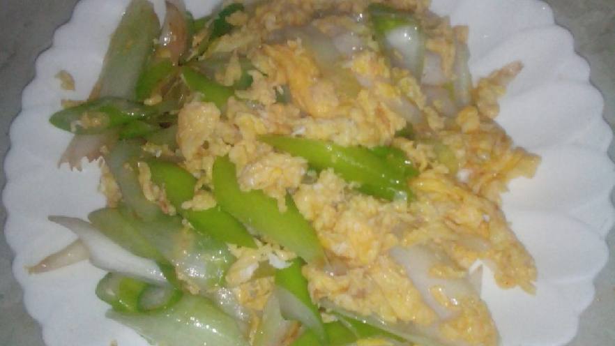 大葱抄鸡蛋