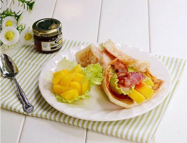 培根水果手抓饼