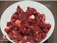 香芒牛柳,牛肉选里脊肉部分,切成薄片