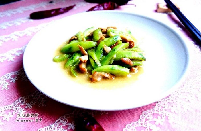 丝瓜滑肉片