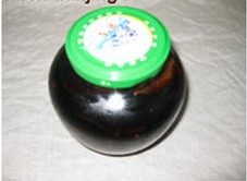 自制扬州酱菜 ,调料和萝卜先分别放凉,再一起放入消毒过的容器里冷藏保存,一天后即可食用
