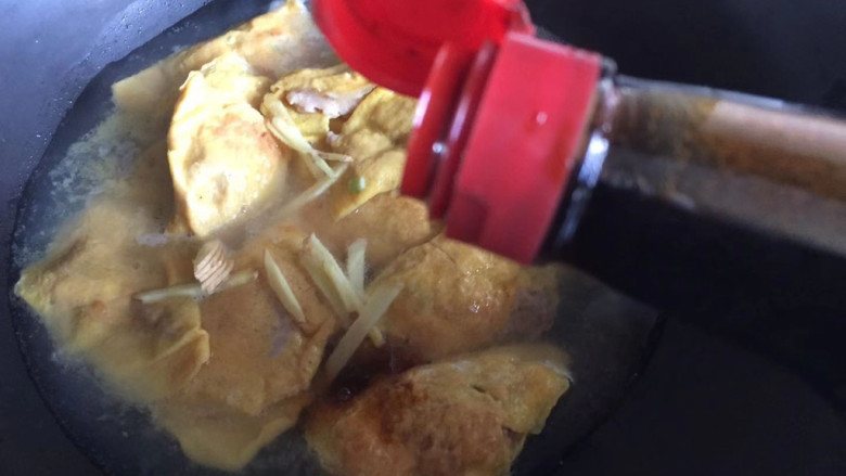 红烧蛋饺子,<a style='color:red;display:inline-block;' href='/shicai/ 788'>生抽</a>
