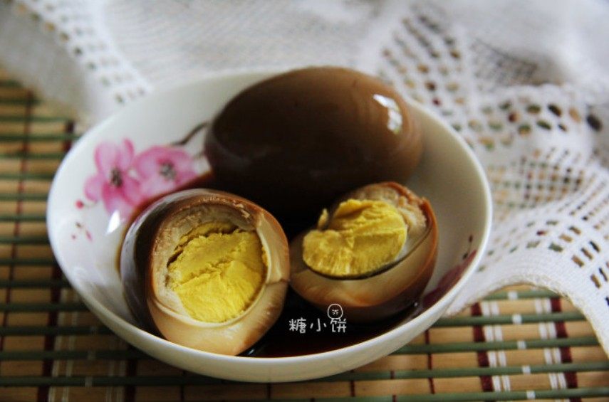 五香卤蛋