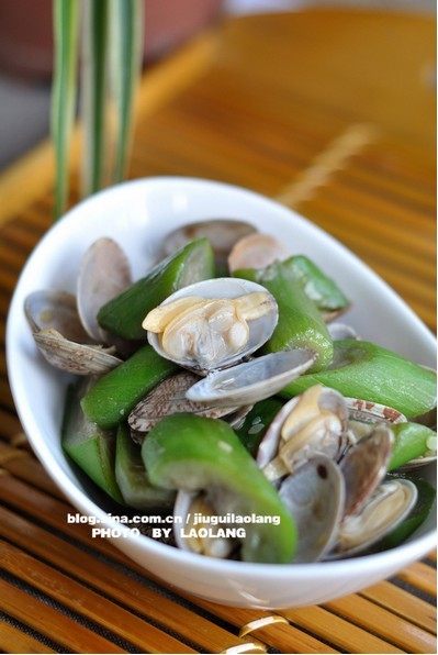 丝瓜炒花蛤