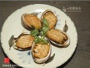 烤鲍鱼,将鲍鱼装盘,即可食用